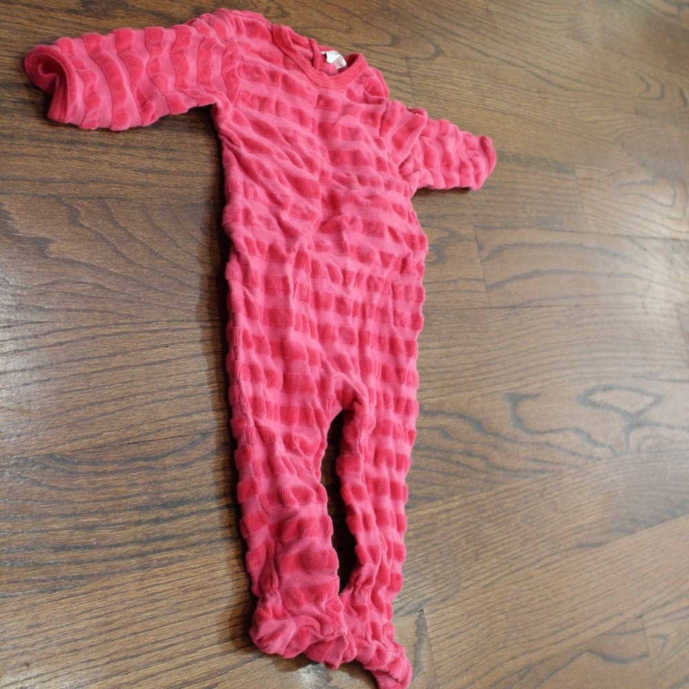 PERLE -LIKE NEW STRETCHIE ONE PC SZ 6 MO HOT PINK